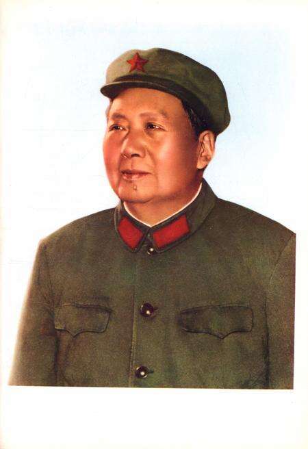 新疆画报1973年第03期.pdf电子版_新疆维吾尔族自治区志预览图2