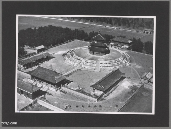 1940年《鸟瞰中国》德国飞行员航拍中国影集预览图5