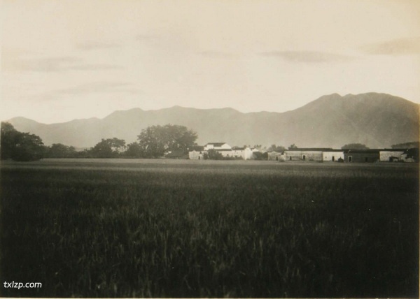 1929年安徽黄山的秀美风光老照片预览图3