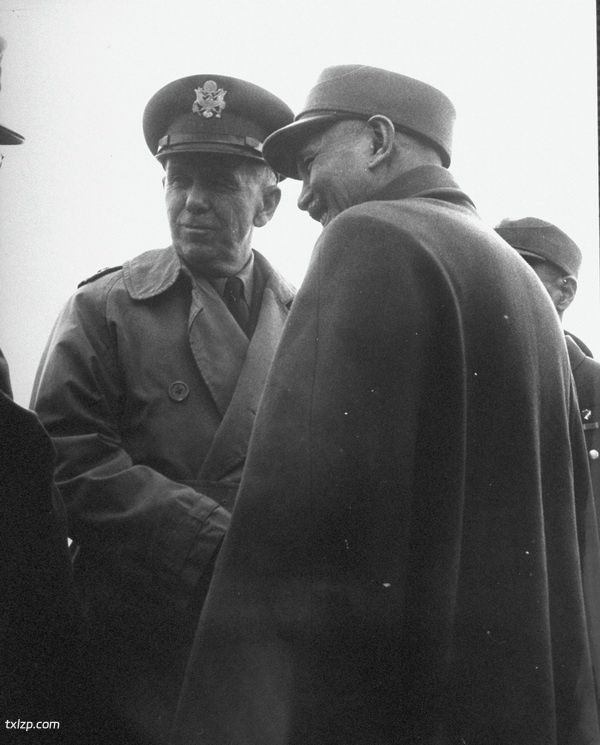 《拉克斯的中国摄影集》 1945-1946年全套影集预览图2