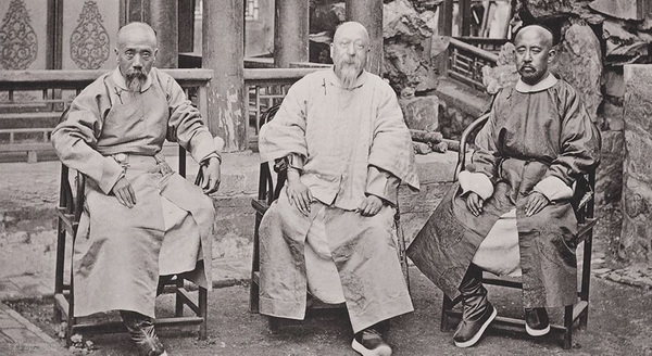 《中国与中国人影像》1867-1872年 约翰·汤姆逊影集下载预览图5