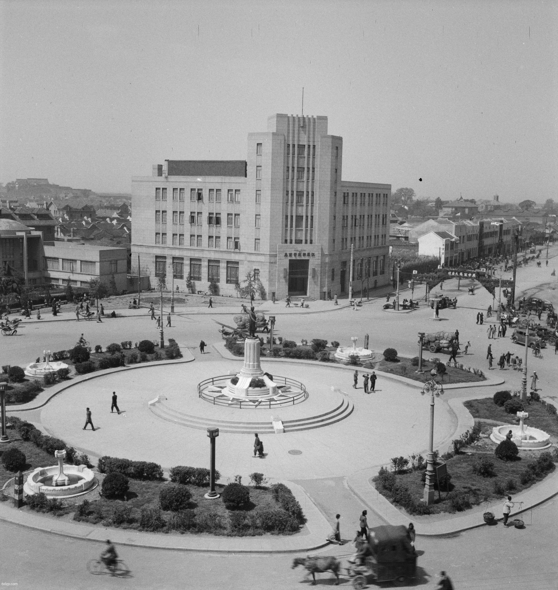 《赫达·莫里逊的摄影集》1933-1946年 全套影集预览图3