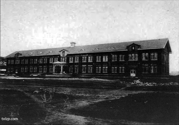 抗战期间日本发行的鞍山明信片：鞍山制铁厂预览图6