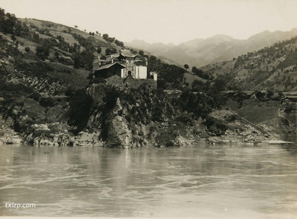 1928年三峡老照片 百年前美丽奇绝长江三峡风光预览图6