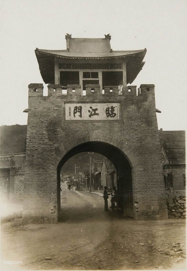 1939年吉林临江县老照片 民国临江县城市内外风貌预览图2