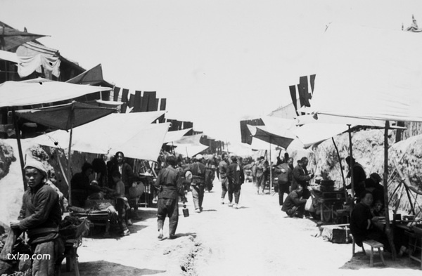 1930年代海映光拍摄的甘肃平凉街景预览图4
