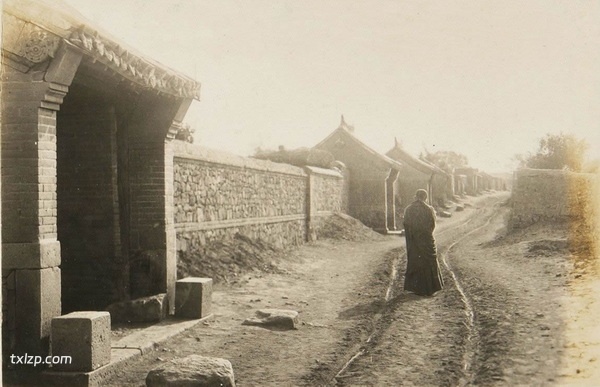 1929年辽宁阜新 90多年前的瑞应寺等老照片预览图9