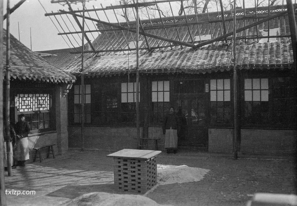 1919年保定老照片 保定城墙|百姓过年祈福烧香预览图13