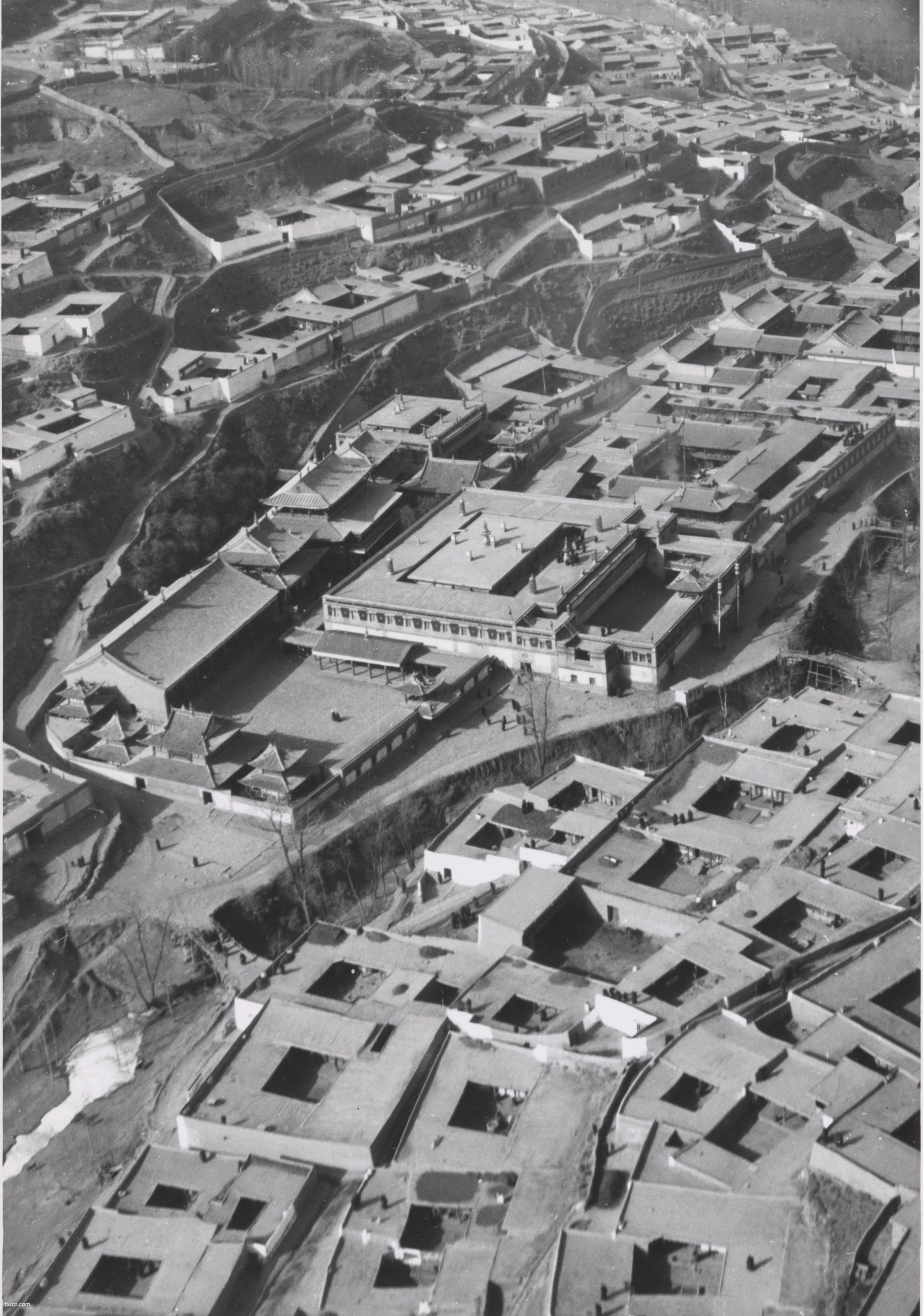 1940年西宁老照片 德国飞行员航拍的民国西宁（上）预览图3